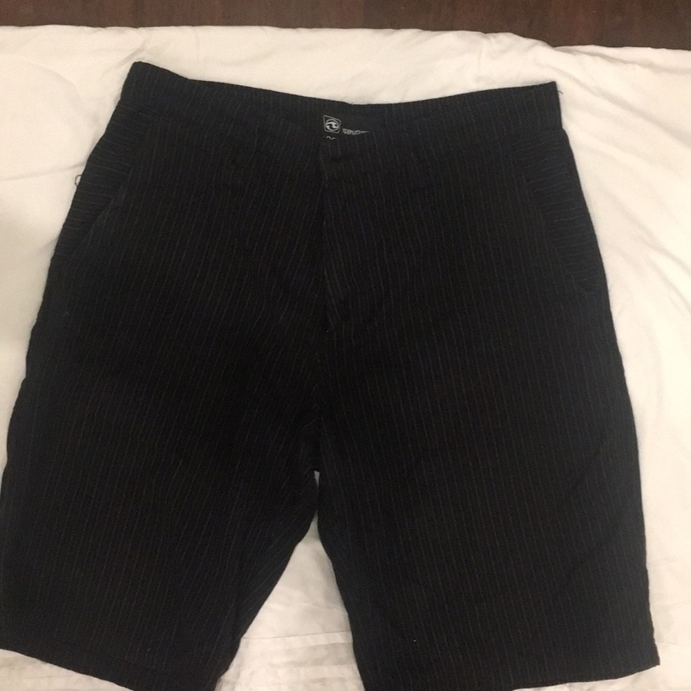 Ocean current soft cotton pinstripe shorts!